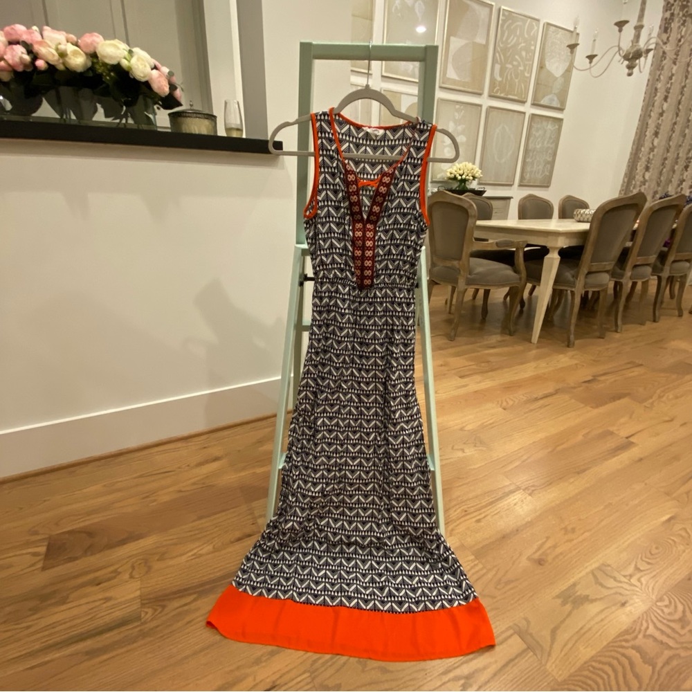 Maxi Dress: THML Brand (should be THTH - "Too Hot to Handle") Size: Small